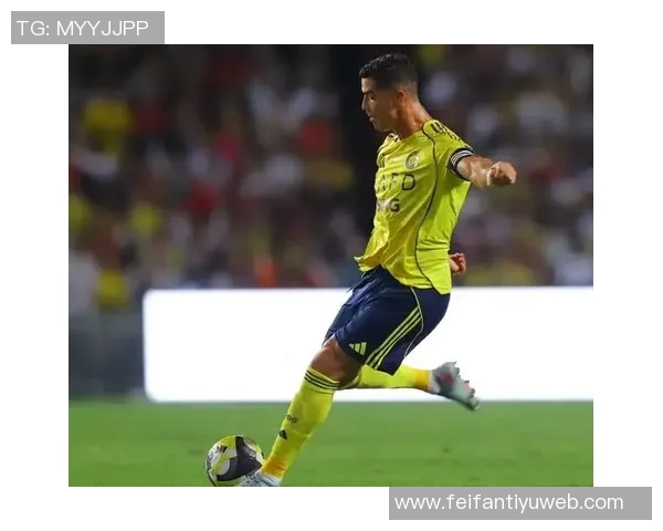 C罗传射助球队获胜社交媒体分享庆祝瞬间展现不懈努力与坚持 C罗传射助球队获胜社交媒体分享庆祝瞬间展现不懈努力与坚持