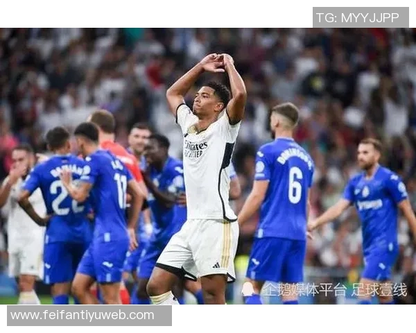 小贝林厄姆比赛表现不佳家庭观战气氛紧张引发关注 小贝林厄姆比赛表现不佳家庭观战气氛紧张引发关注