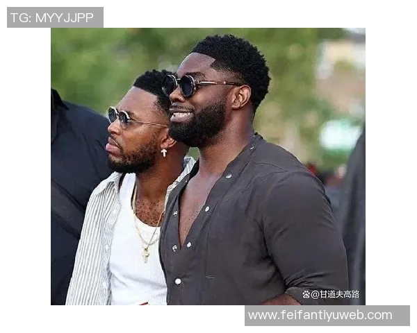 曼城前球员理查兹谈戒酒减肥经历称饮酒后缺乏运动影响健康