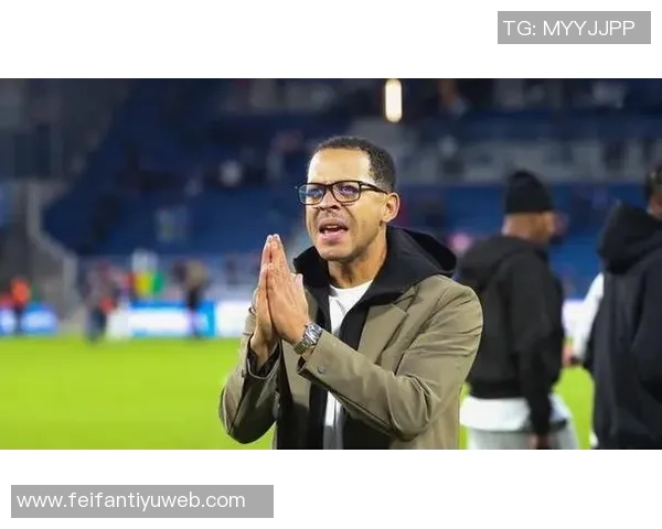 罗塞尼尔亲自发出邀请麦克法兰即将加入蓝军一线队教练组